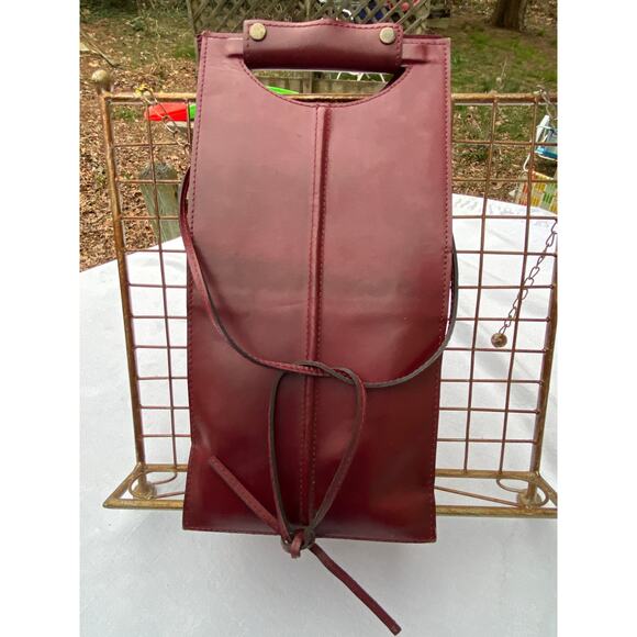Luxury Oxblood Brown Leather Double Wine Bottle Carrier 15 inches tall EUC - Picture 1 of 12